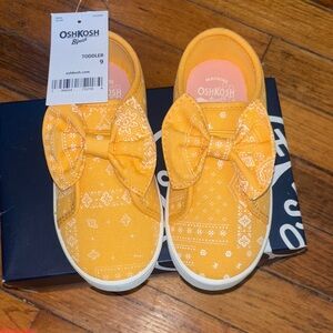 OshKosh B'gosh Yellow Bandana Bow Slip-On Sneakers